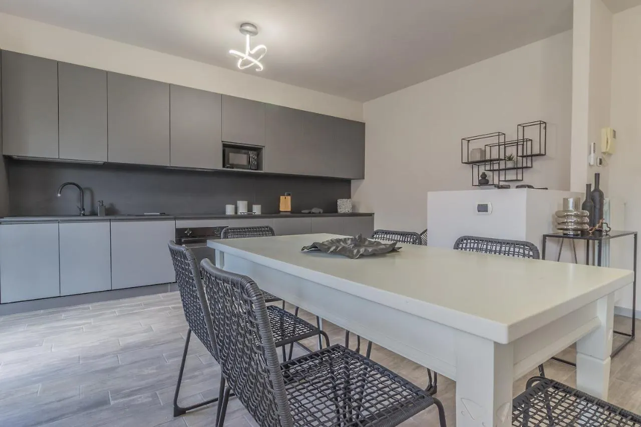 Holiday home Casa Mimosa Villa Lierna Italy
